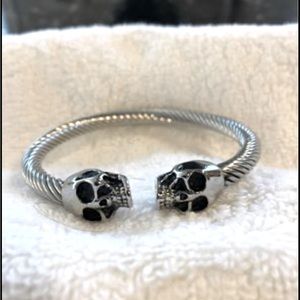 Braided Wire Double Skull Stainless Steel Bracelet’s
